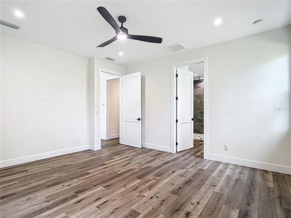 For Sale: $429,900 (3 beds, 2 baths, 1777 Square Feet)