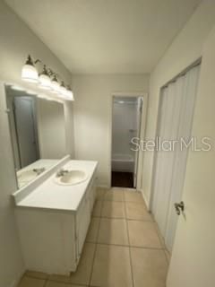 For Rent: $1,400 (2 beds, 1 baths, 1324 Square Feet)