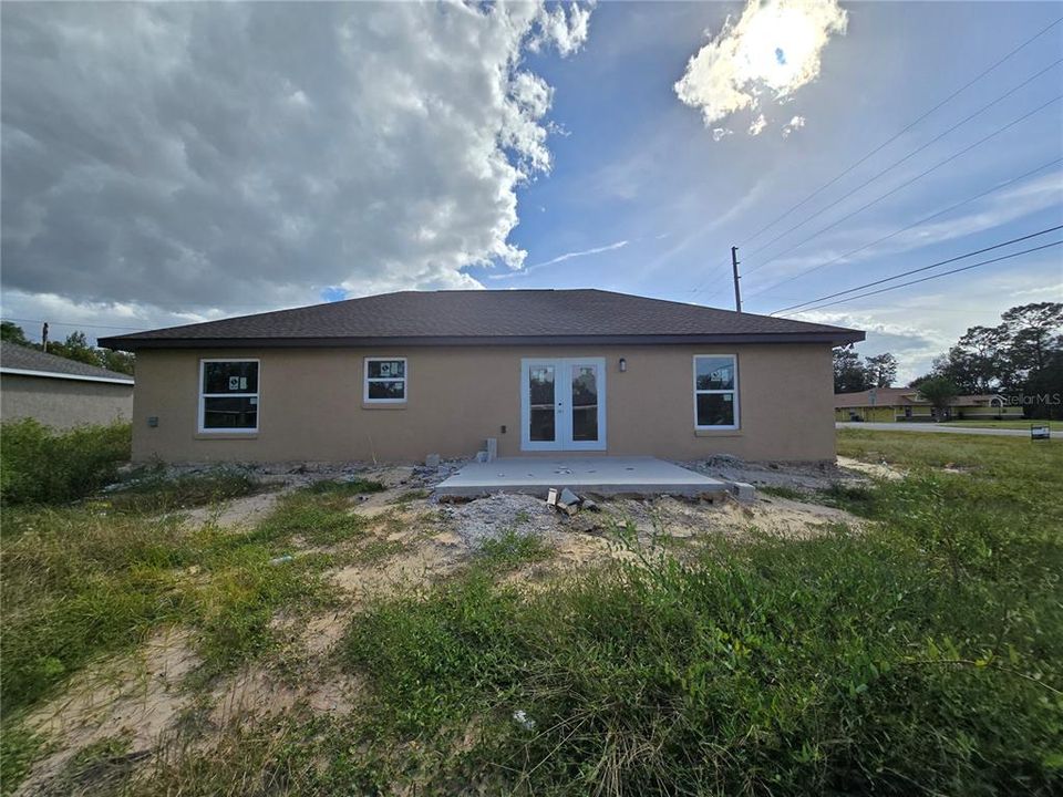 For Sale: $270,000 (3 beds, 2 baths, 1380 Square Feet)