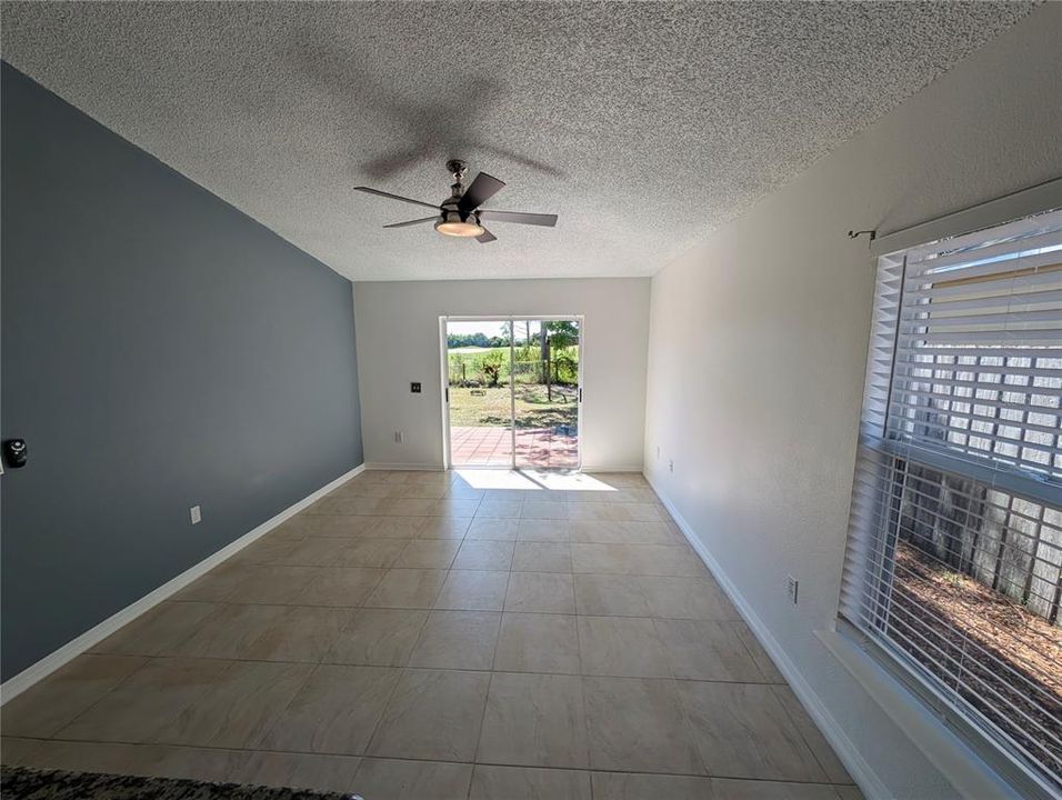 For Sale: $349,900 (3 beds, 2 baths, 1632 Square Feet)