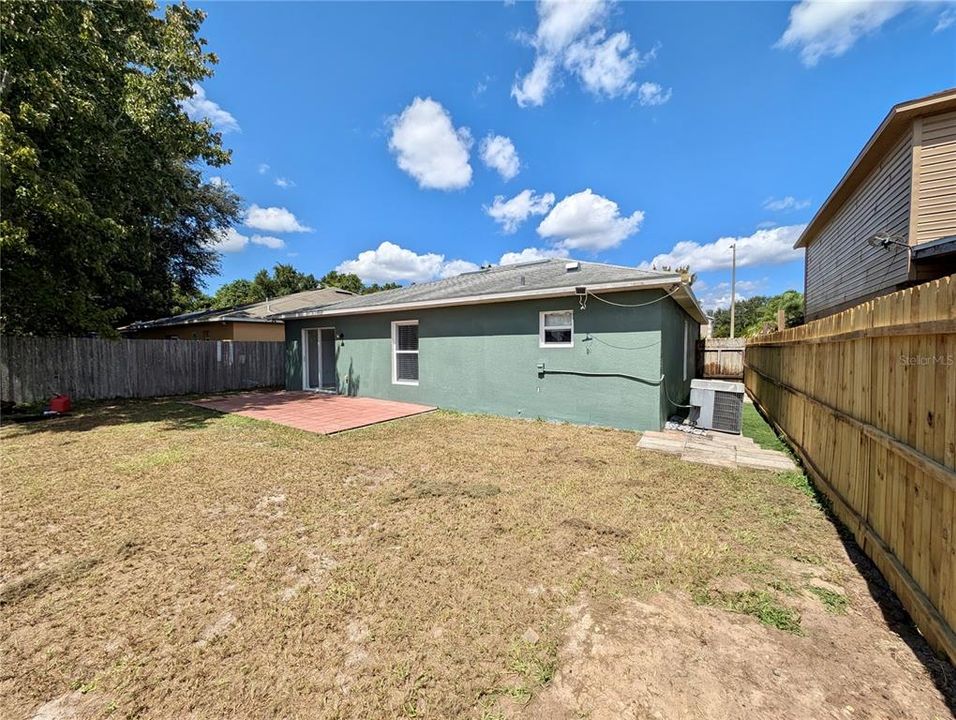 For Sale: $349,900 (3 beds, 2 baths, 1632 Square Feet)