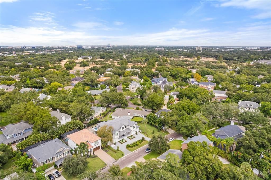 Active With Contract: $2,400,000 (5 beds, 3 baths, 3413 Square Feet)