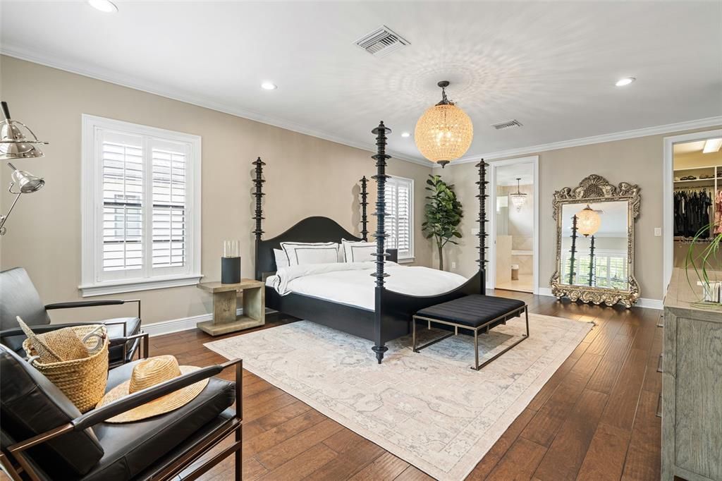 Active With Contract: $2,400,000 (5 beds, 3 baths, 3413 Square Feet)