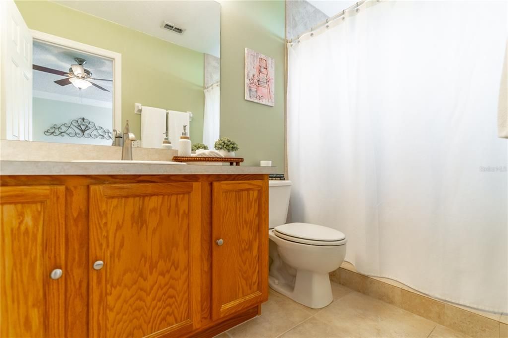 For Sale: $429,000 (3 beds, 2 baths, 1586 Square Feet)