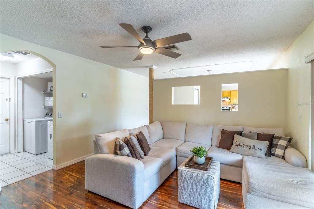 For Sale: $429,000 (3 beds, 2 baths, 1586 Square Feet)