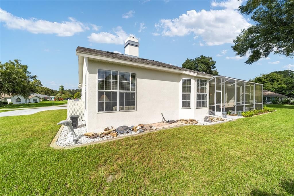 For Sale: $361,163 (3 beds, 2 baths, 2105 Square Feet)