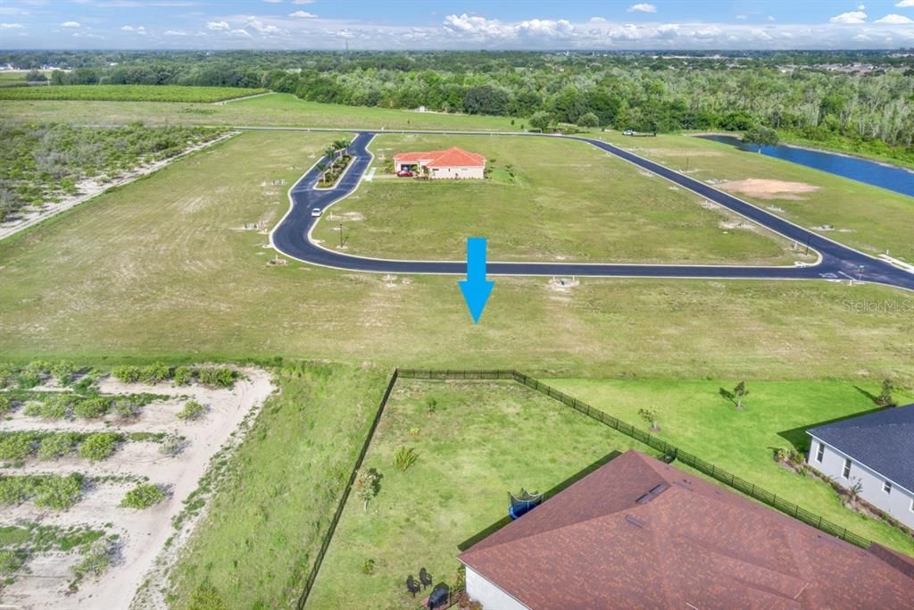 На продажу: $65,000 (0.24 acres)