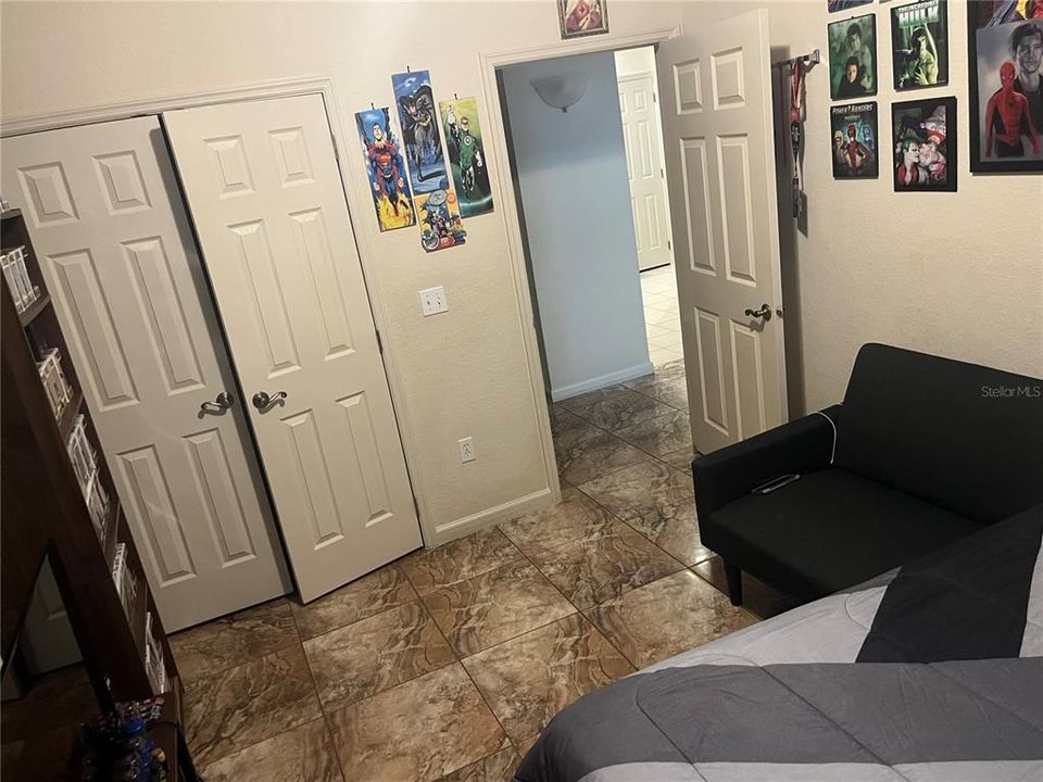 En Venta: $299,000 (3 camas, 2 baños, 1433 Pies cuadrados)