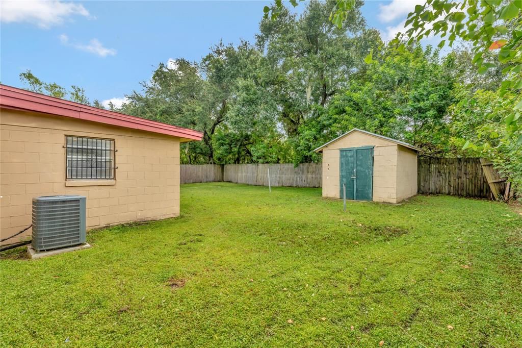 For Sale: $279,900 (4 beds, 1 baths, 1653 Square Feet)