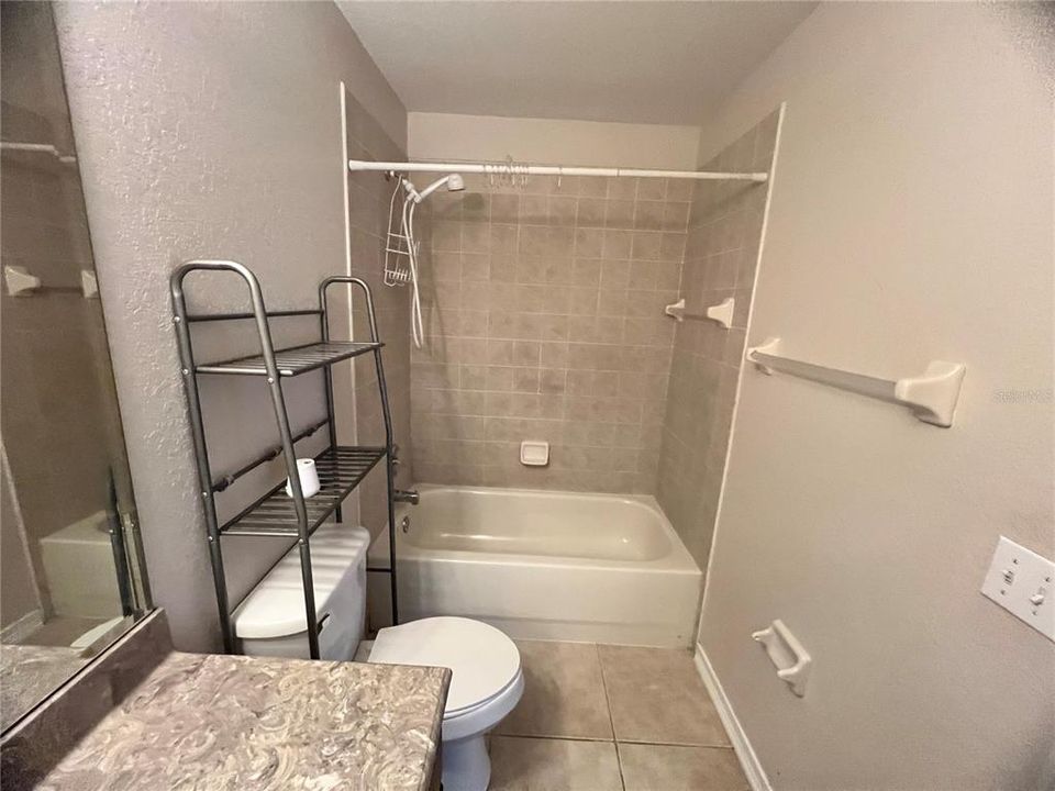 For Rent: $3,000 (4 beds, 2 baths, 2963 Square Feet)