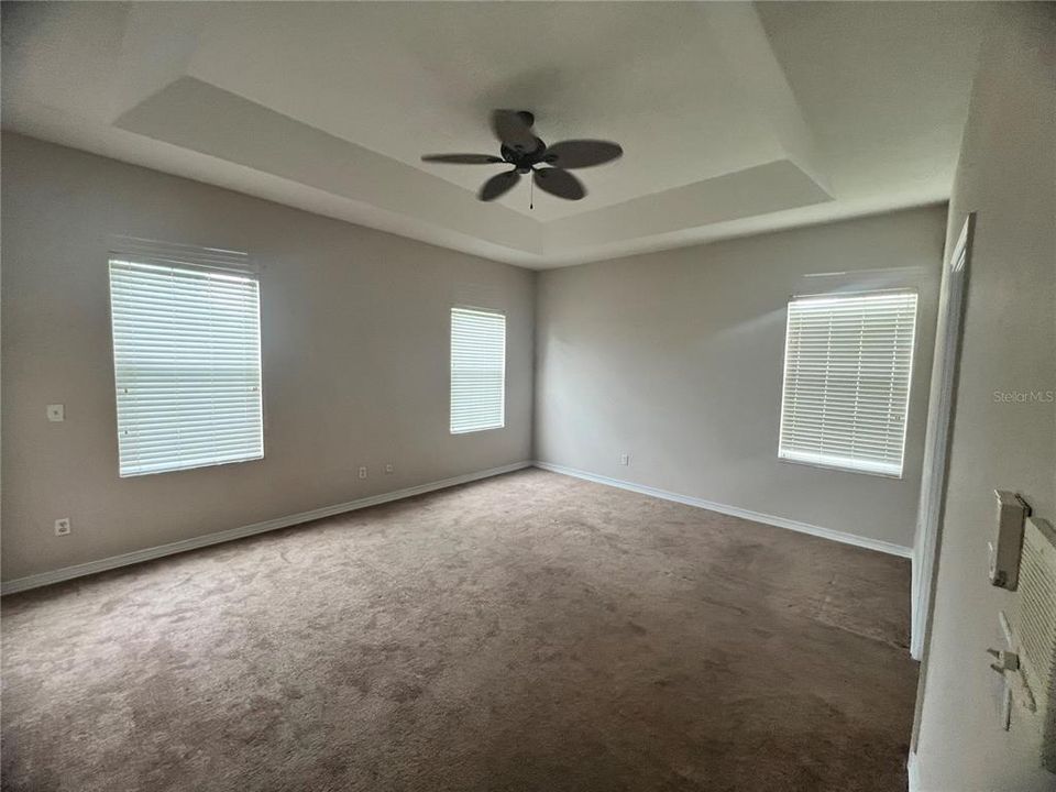 For Rent: $3,000 (4 beds, 2 baths, 2963 Square Feet)