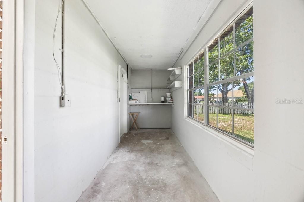 For Sale: $359,000 (3 beds, 2 baths, 1809 Square Feet)