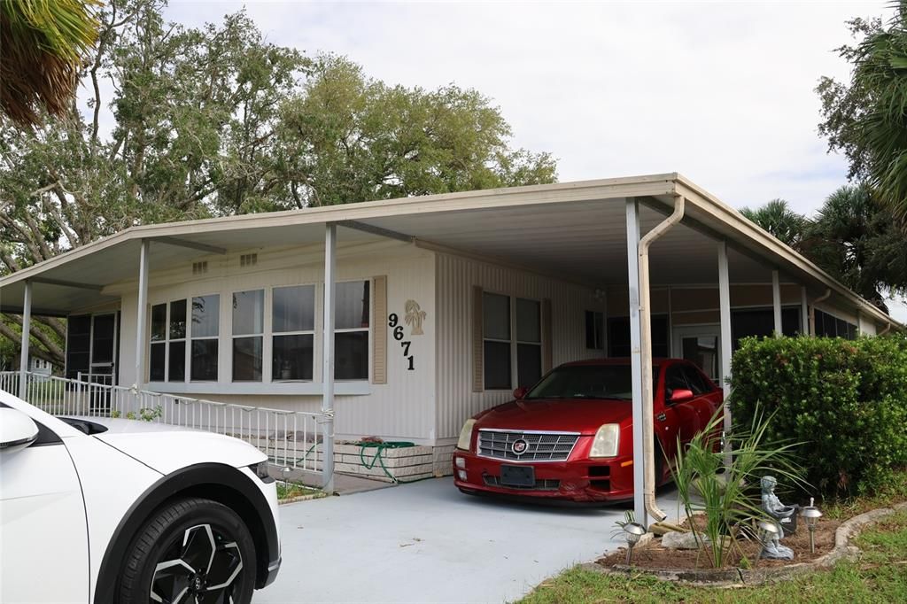 Active With Contract: $140,000 (2 beds, 2 baths, 1012 Square Feet)