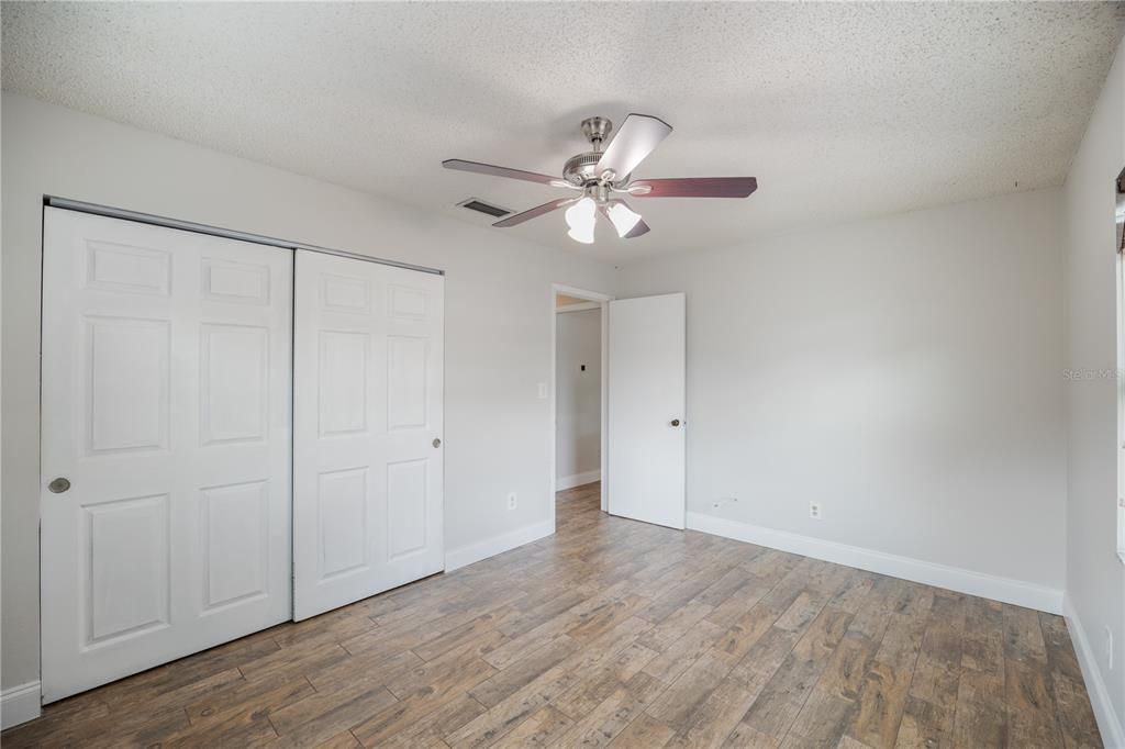 For Sale: $439,500 (3 beds, 2 baths, 1635 Square Feet)