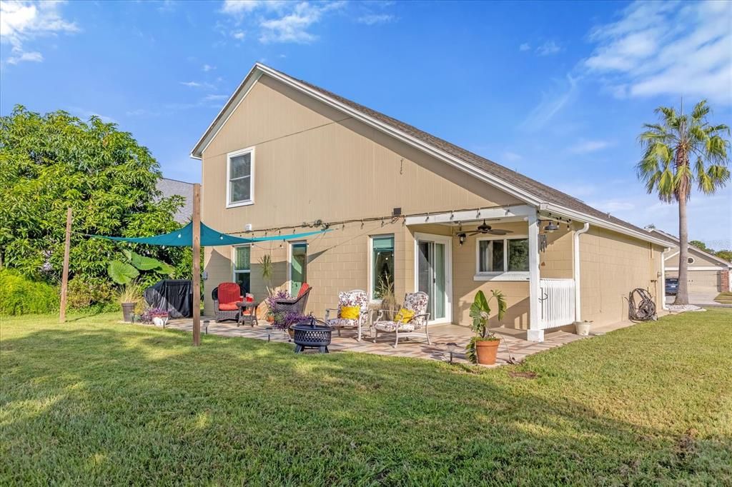 Serene Backyard- Water View with Fountain, Covered patio, Brick Pavers, great for BBQ and relaxation