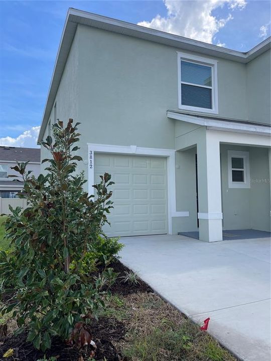 Recently Sold: $371,990 (3 beds, 2 baths, 1758 Square Feet)