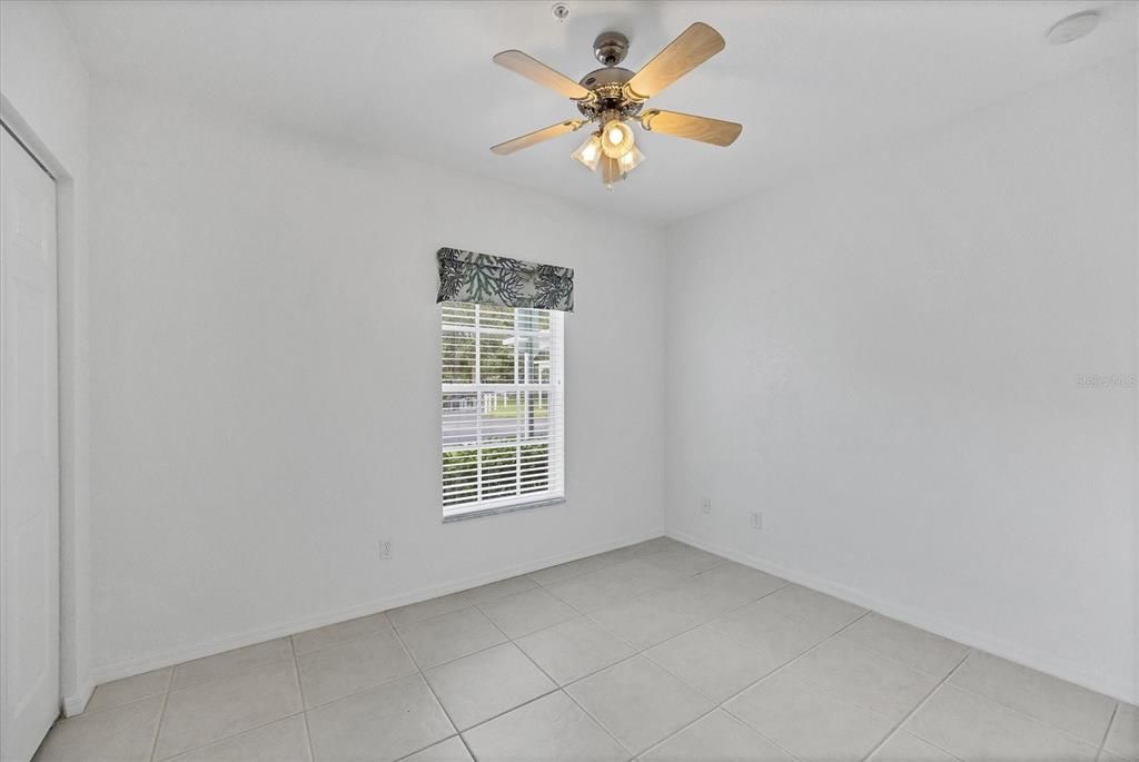 For Sale: $317,000 (3 beds, 2 baths, 1293 Square Feet)