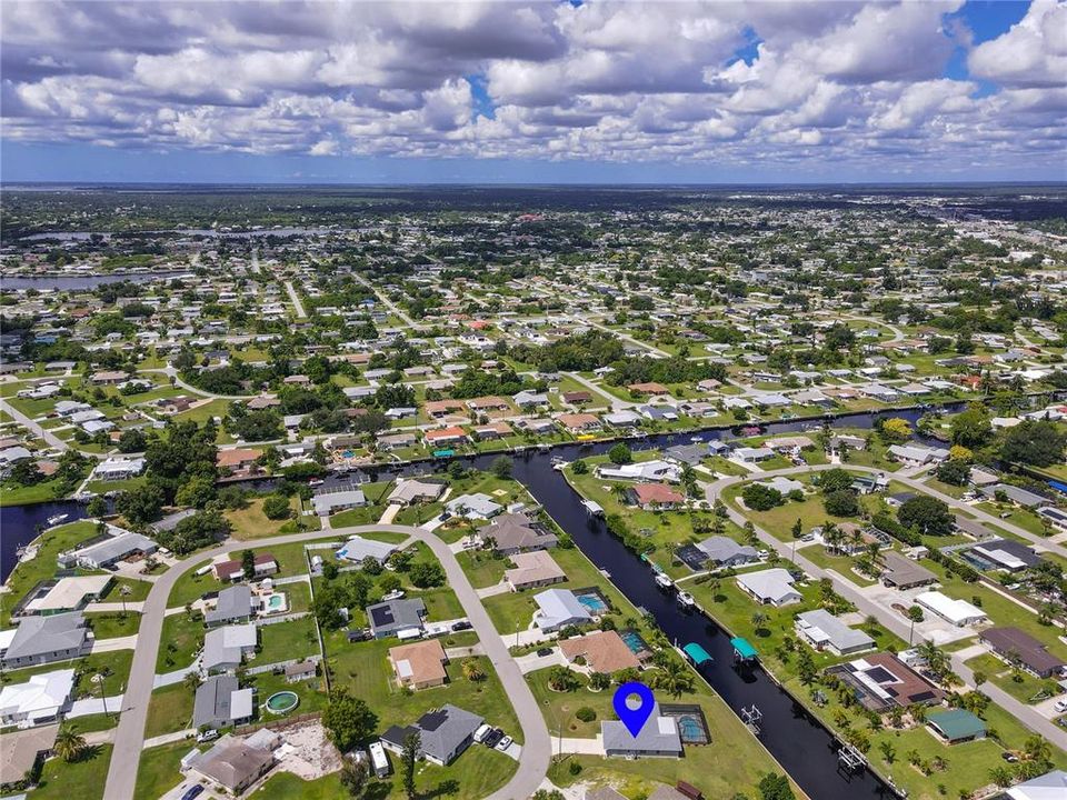 AERIAL NEIGHBORHOOD VIEW