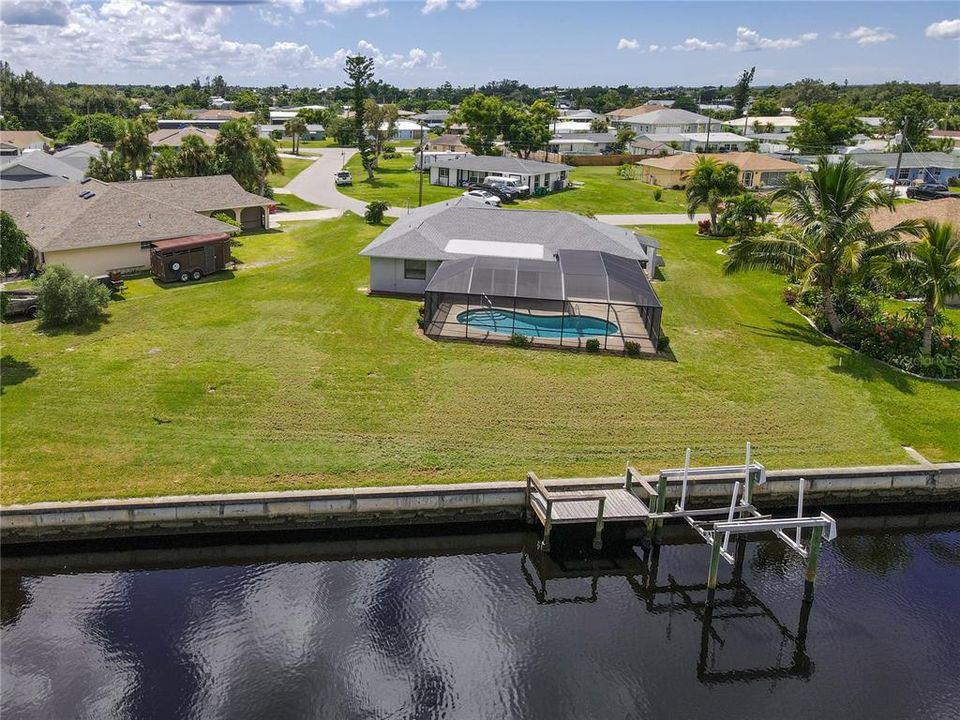 BACK OF THE HOUSE BOAT LIFT, DOCK,POOL