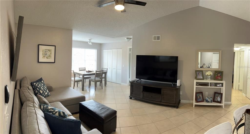 For Rent: $1,750 (2 beds, 2 baths, 1054 Square Feet)