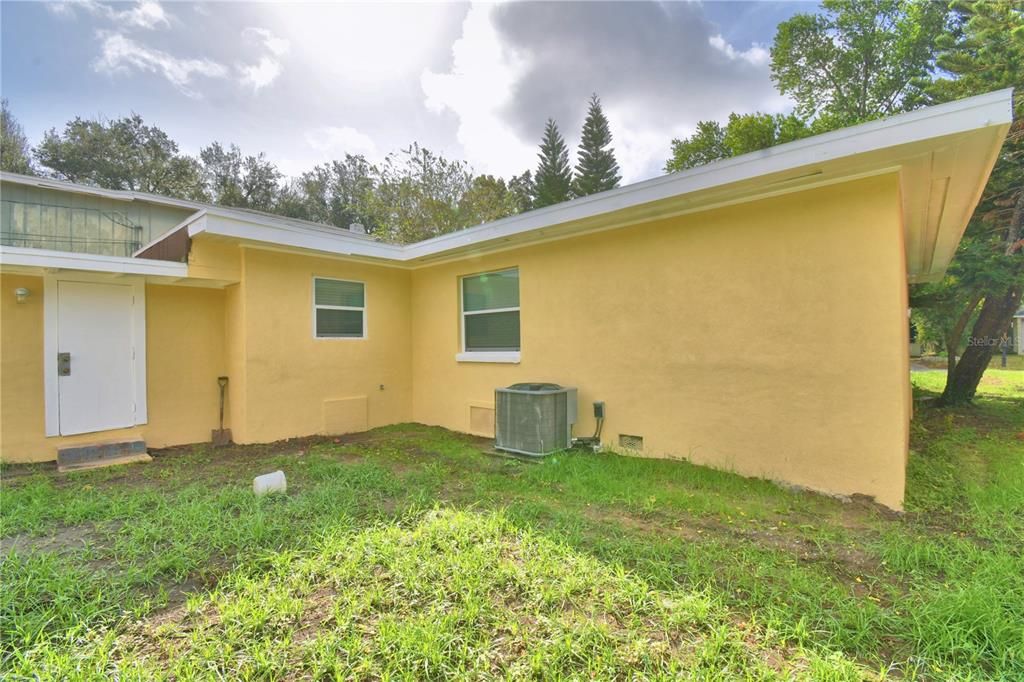 For Sale: $245,900 (3 beds, 2 baths, 1206 Square Feet)