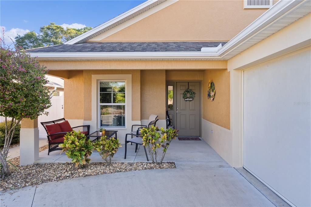 Front of Home View - Arlington Courtyard Villa