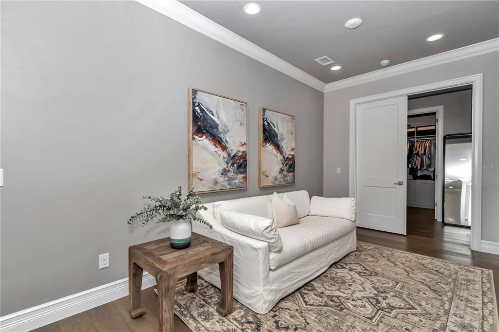 For Sale: $1,049,900 (3 beds, 2 baths, 2784 Square Feet)