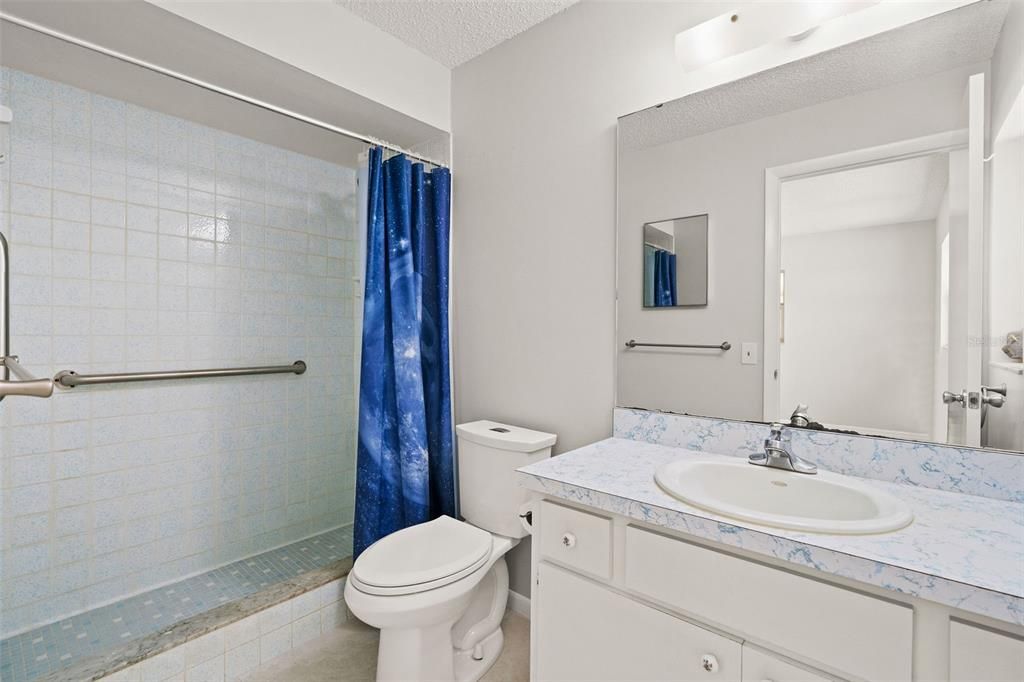 For Sale: $229,000 (2 beds, 2 baths, 1501 Square Feet)