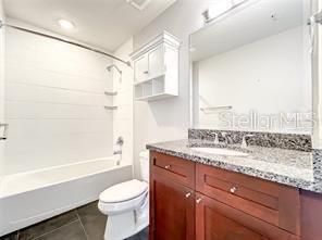 For Rent: $5,500 (2 beds, 2 baths, 1600 Square Feet)