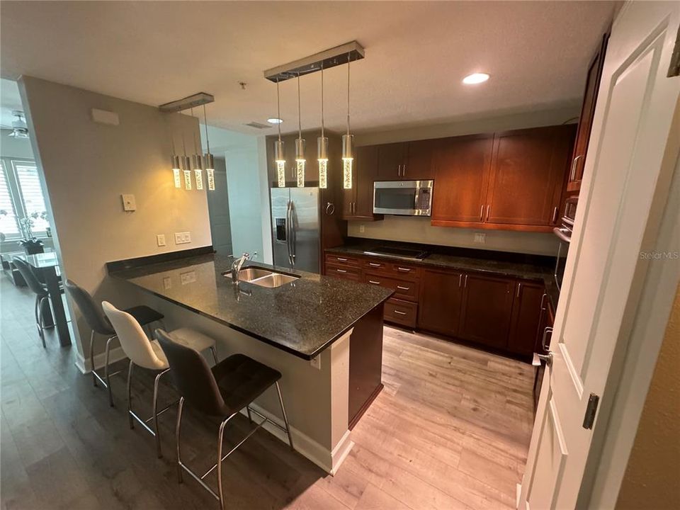 For Rent: $5,500 (2 beds, 2 baths, 1600 Square Feet)