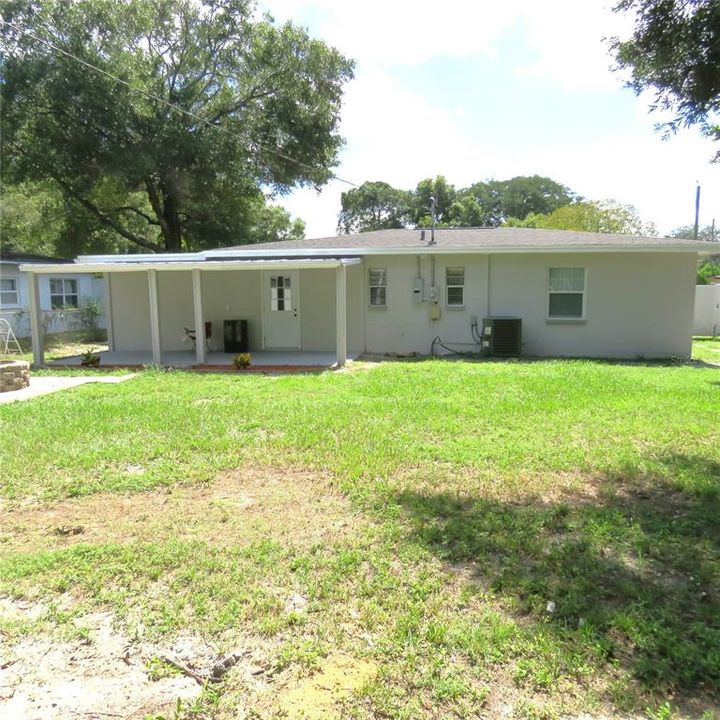 For Sale: $379,500 (4 beds, 2 baths, 1307 Square Feet)