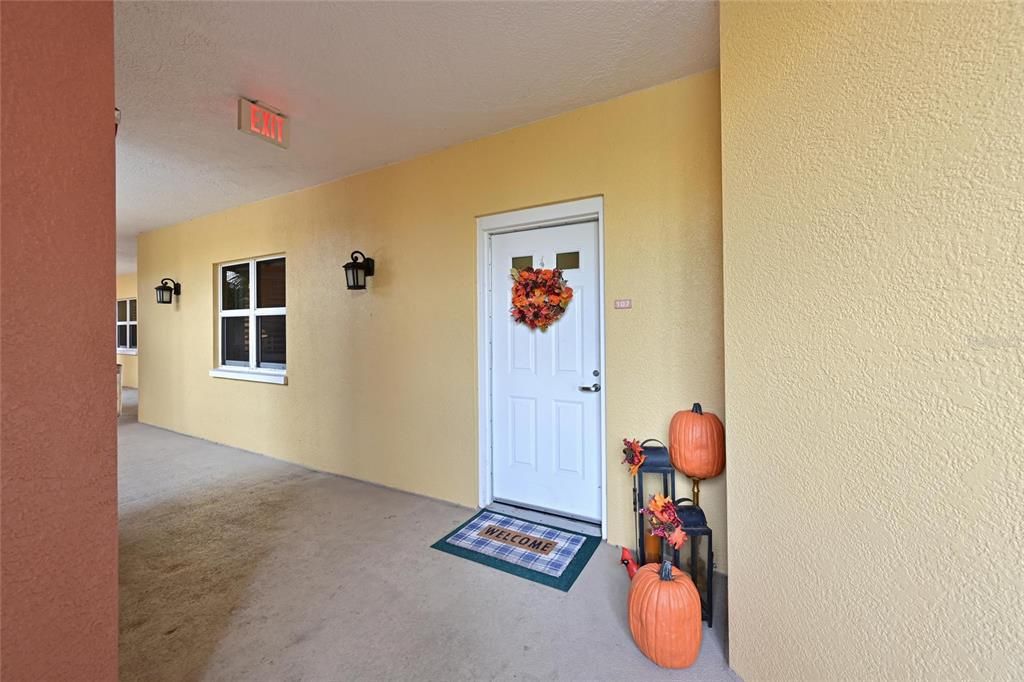 For Sale: $474,500 (2 beds, 2 baths, 1758 Square Feet)