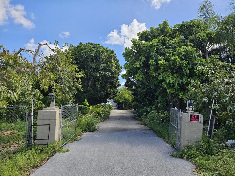 For Sale: $625,000 (3 beds, 2 baths, 1714 Square Feet)