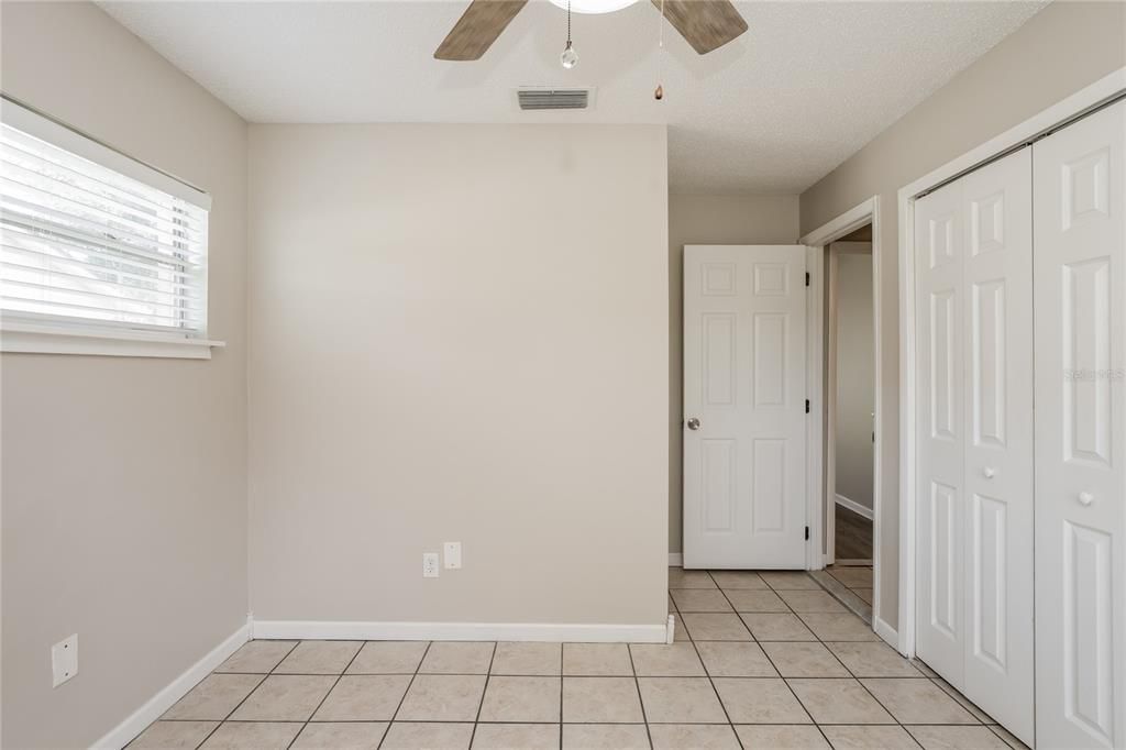 For Rent: $2,355 (3 beds, 2 baths, 1476 Square Feet)