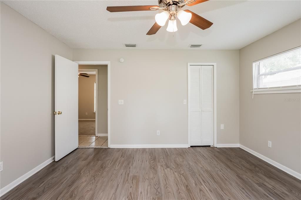 For Rent: $2,355 (3 beds, 2 baths, 1476 Square Feet)