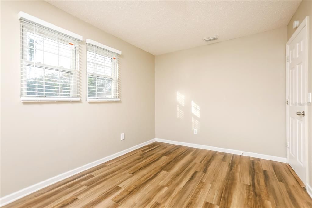 For Rent: $1,815 (3 beds, 2 baths, 1250 Square Feet)