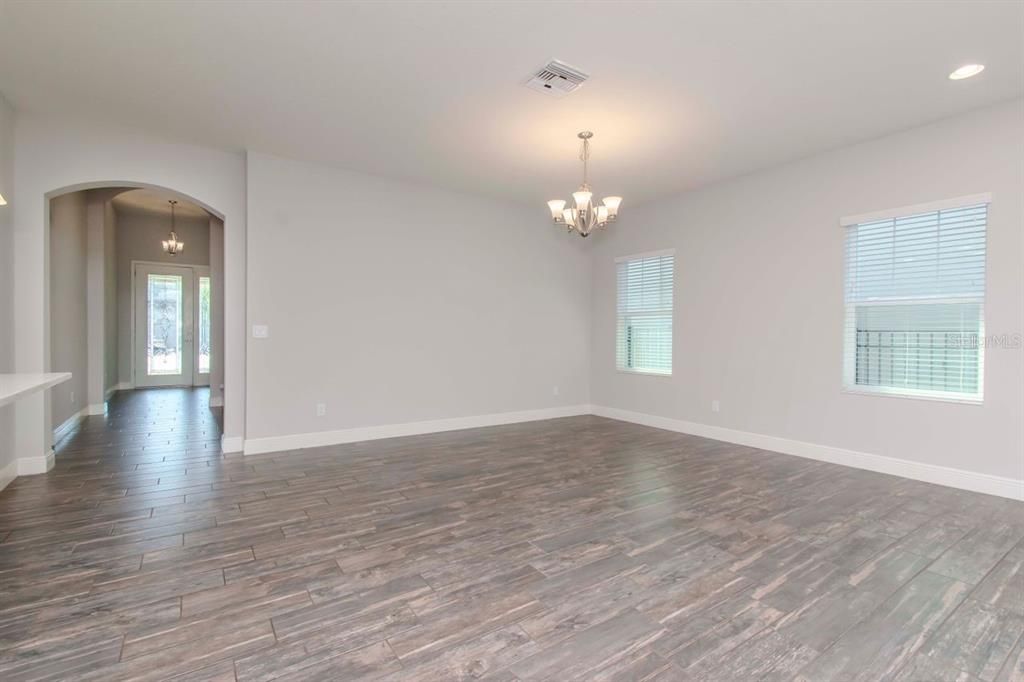 Active With Contract: $524,900 (3 beds, 2 baths, 2102 Square Feet)