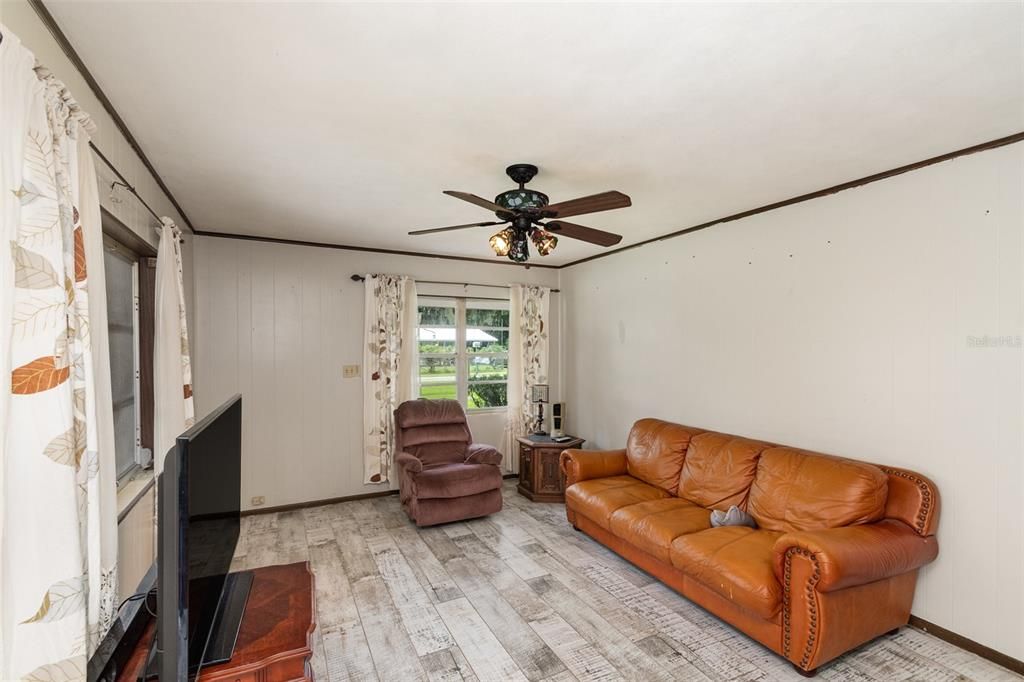 For Sale: $360,000 (3 beds, 2 baths, 1430 Square Feet)