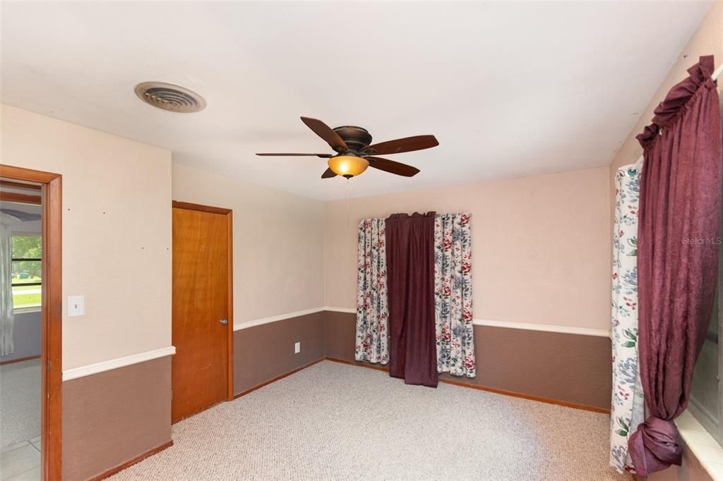 For Sale: $360,000 (3 beds, 2 baths, 1430 Square Feet)