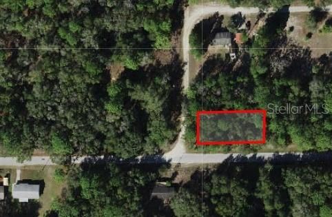 На продажу: $13,900 (0.24 acres)