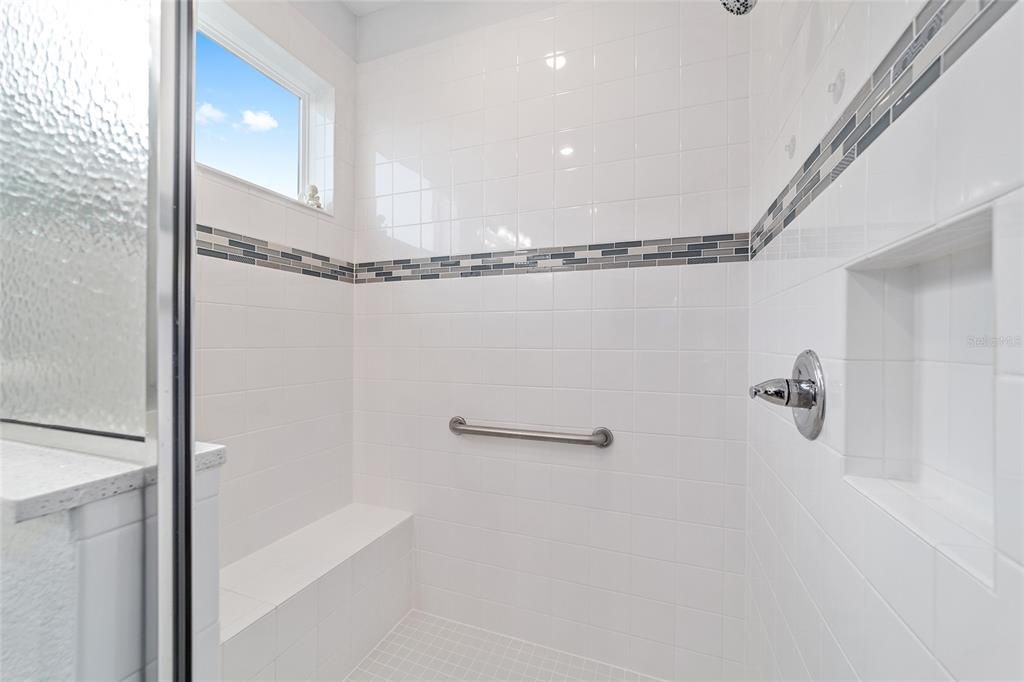 For Sale: $334,900 (3 beds, 2 baths, 1469 Square Feet)