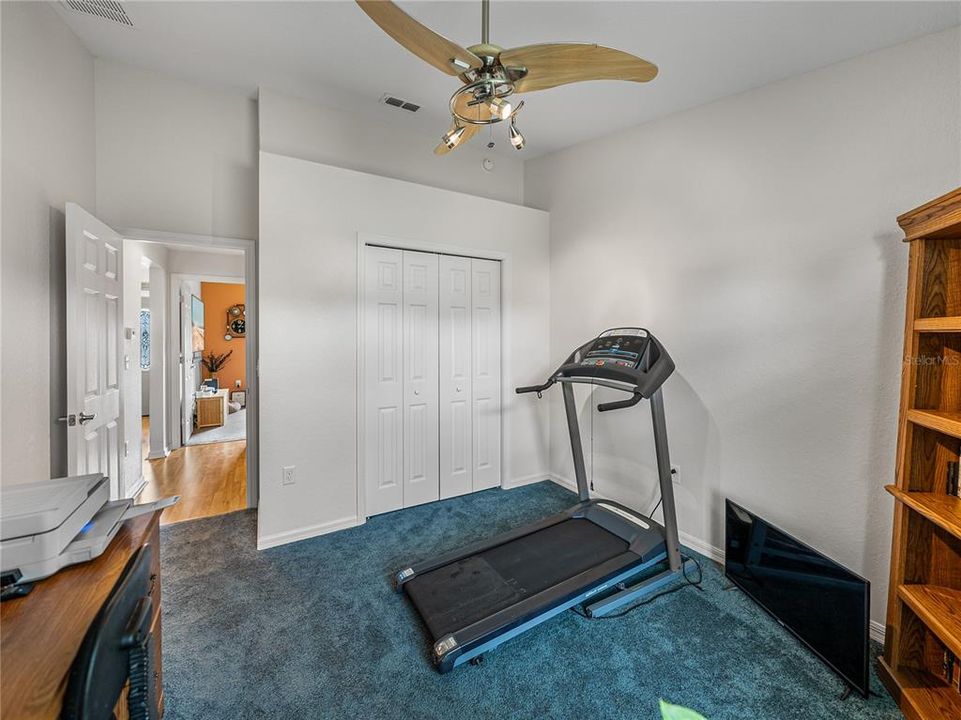 For Sale: $325,000 (3 beds, 2 baths, 1245 Square Feet)