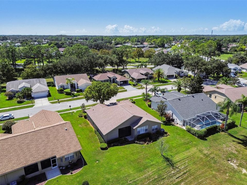 For Sale: $462,500 (3 beds, 2 baths, 2083 Square Feet)