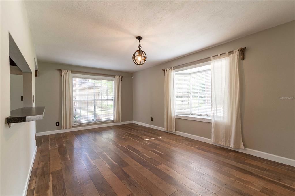 Dining room off kitchen