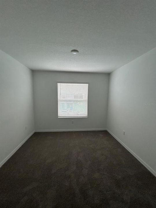 For Rent: $2,400 (3 beds, 2 baths, 1673 Square Feet)