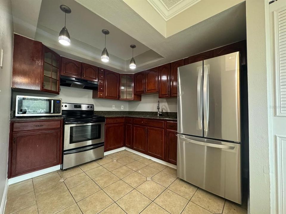 For Sale: $315,000 (3 beds, 1 baths, 1118 Square Feet)