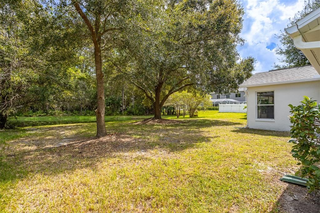 Active With Contract: $460,000 (3 beds, 2 baths, 1270 Square Feet)