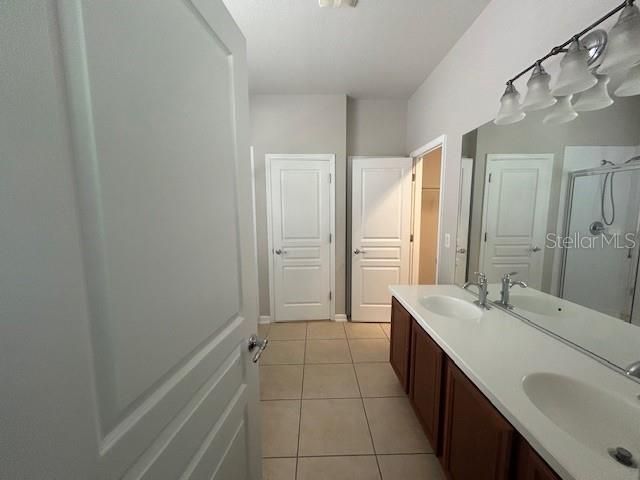 For Rent: $2,750 (3 beds, 2 baths, 1706 Square Feet)