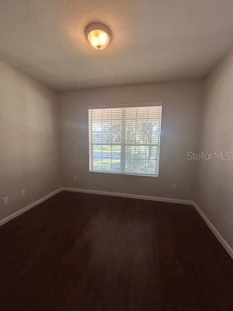 For Rent: $2,750 (3 beds, 2 baths, 1706 Square Feet)