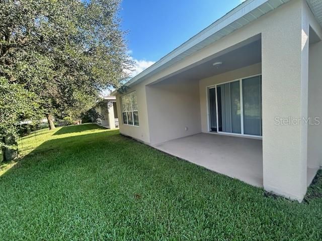 For Rent: $2,750 (3 beds, 2 baths, 1706 Square Feet)